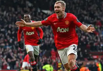 斯科爾斯的加薪風(fēng)波：榮耀、抉擇與內心之愧