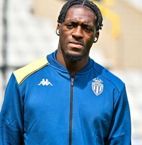 尤文圖斯對迪薩西興趣漸濃：轉會(huì )動(dòng)態(tài)與潛在阻礙分析