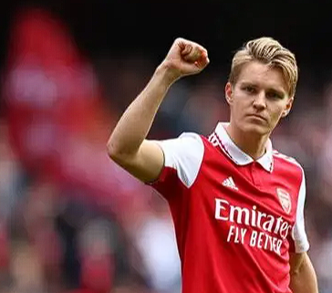 歐冠賽前阿爾特塔力挺厄德高：傷病影響出場(chǎng)，隊長(cháng)之位穩固